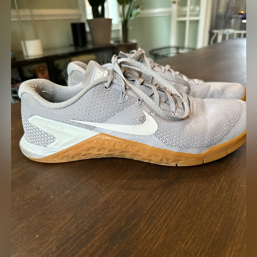 Nike Metcon - barely worn workout sneaker